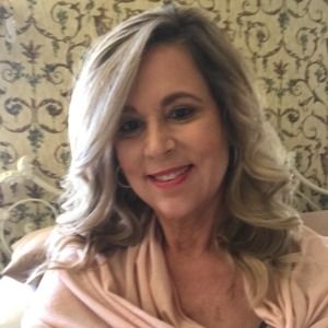 Meet your Posher, Linda